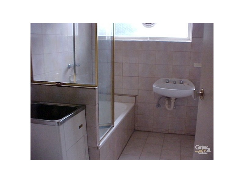 1/64 Wellington Road, Clayton VIC 3168