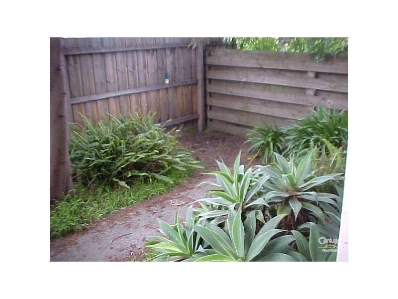 1/64 Wellington Road, Clayton VIC 3168