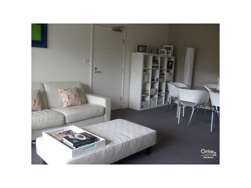 3/85 Pickles Street, Port Melbourne VIC 3207