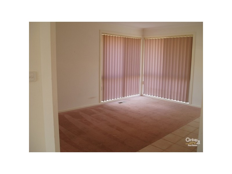 2/17 Latham Street, Bentleigh East VIC 3165