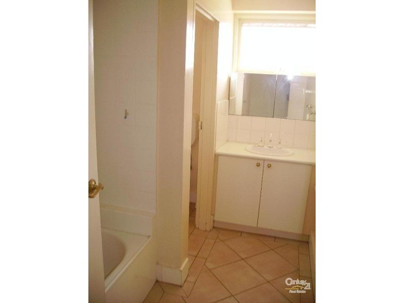 3/6 Rigby Avenue, Carnegie VIC 3163