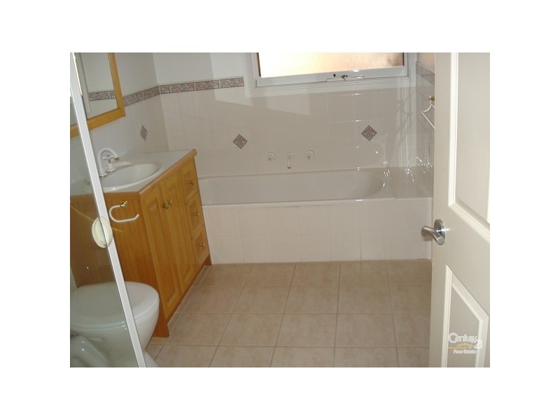 13 Daphne Street, Bentleigh East VIC 3165