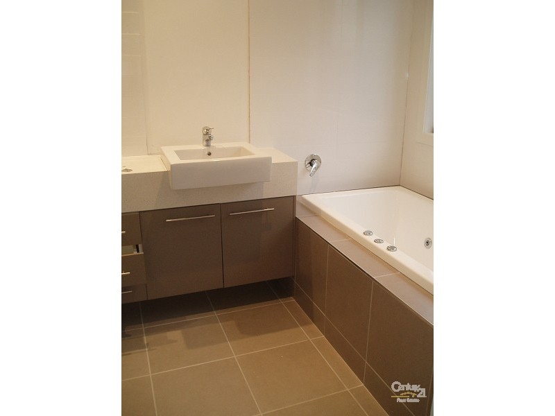 1/17 Sandford Street, Highett VIC 3190