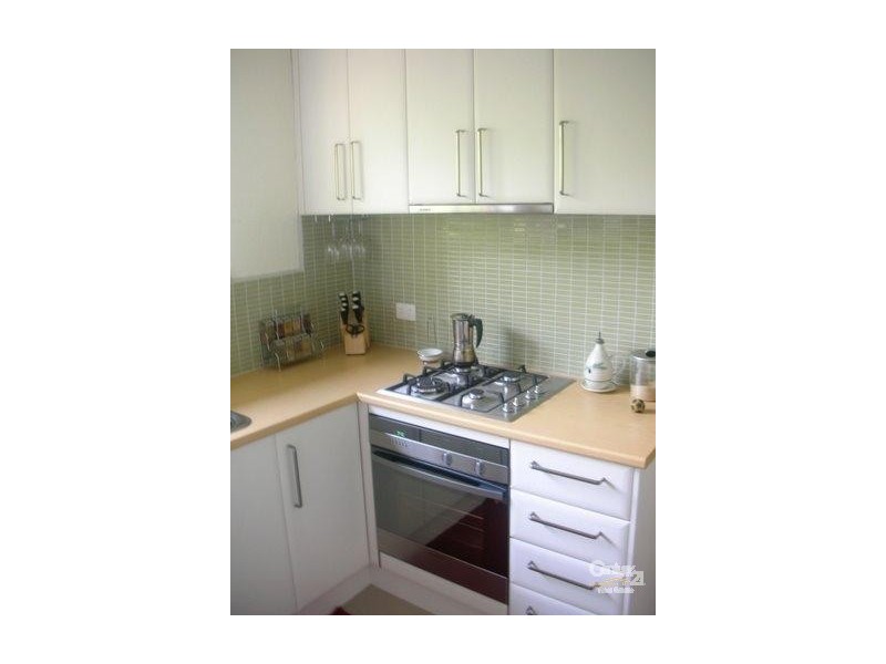 2/58-60 Whitmuir Road, Mckinnon VIC 3204