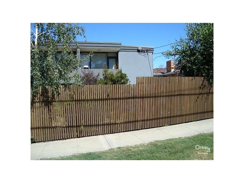 2/3 William Street, Moorabbin VIC 3189