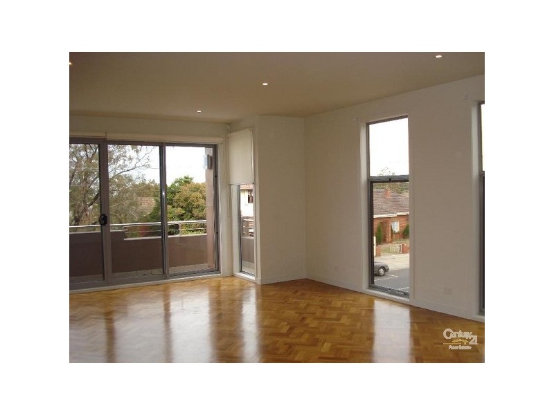 1/119 McKinnon Road, Mckinnon VIC 3204