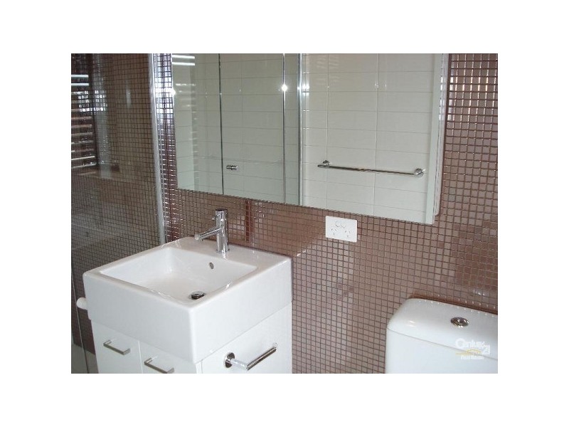 1/119 McKinnon Road, Mckinnon VIC 3204