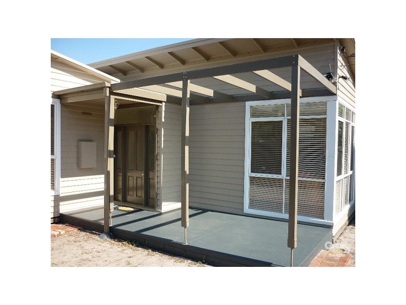 12 Carinya Road, Bentleigh East VIC 3165