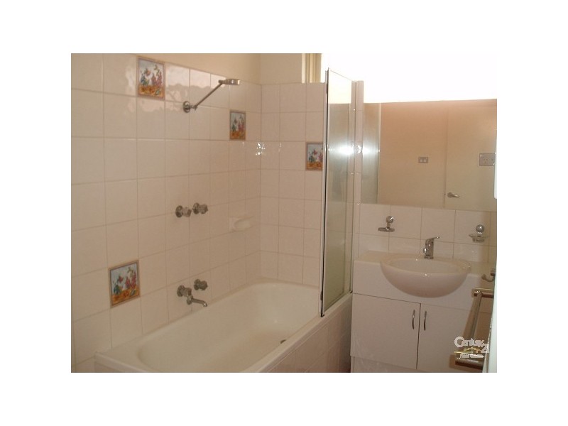 2/12 Curtin Street, Bentleigh East VIC 3165