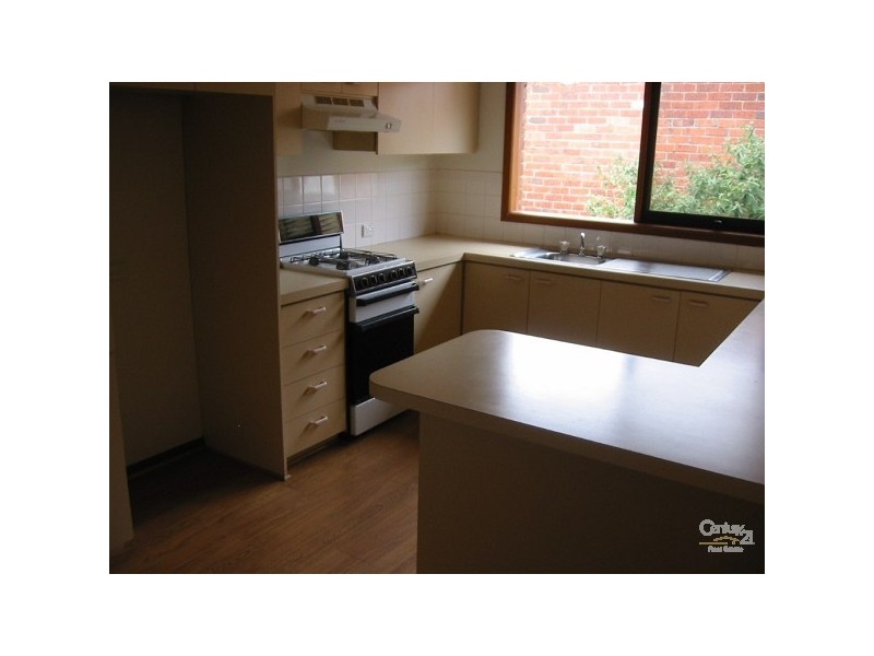 2A Lorraine Street, Cheltenham VIC 3192