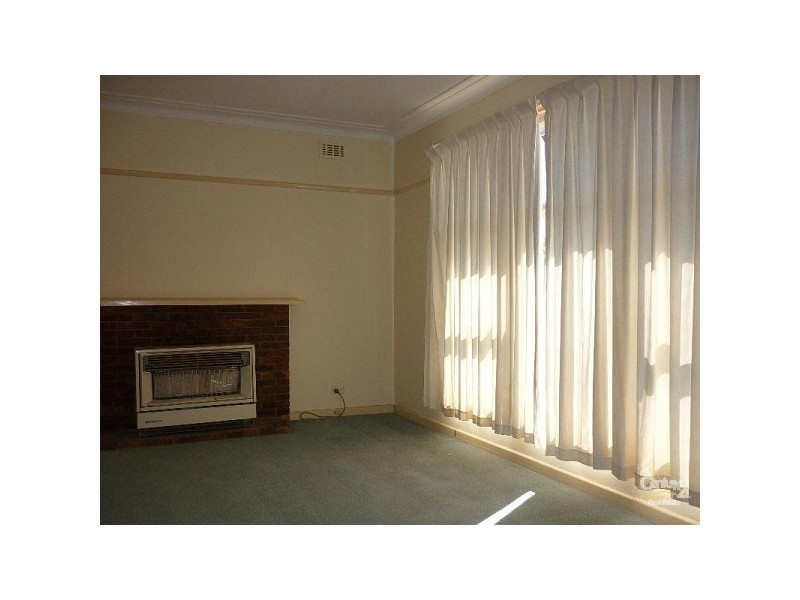 35 Harlington Street, Clayton VIC 3168