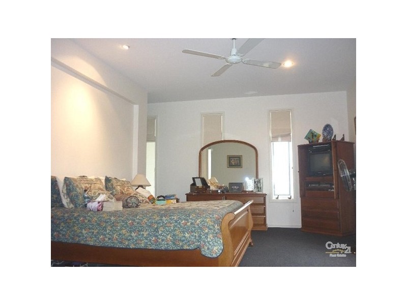 15 Hanby Street, Brighton VIC 3186