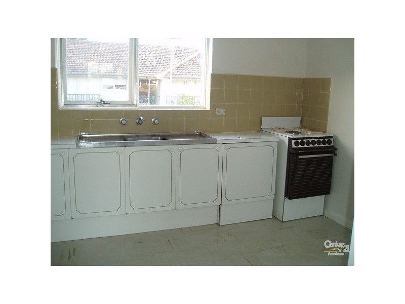 11/24 Lillimur Road, Ormond VIC 3204