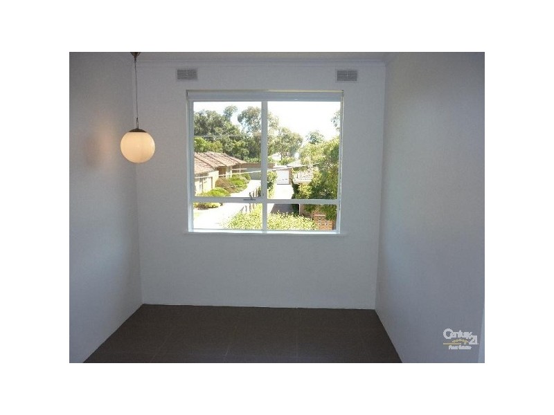 10/6 Newman Street, Carnegie VIC 3163