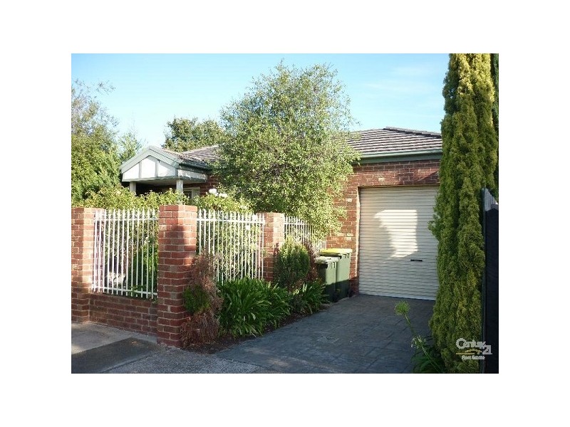 1/2 Benina Street, Bentleigh East VIC 3165