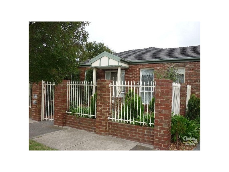 1/2 Benina Street, Bentleigh East VIC 3165