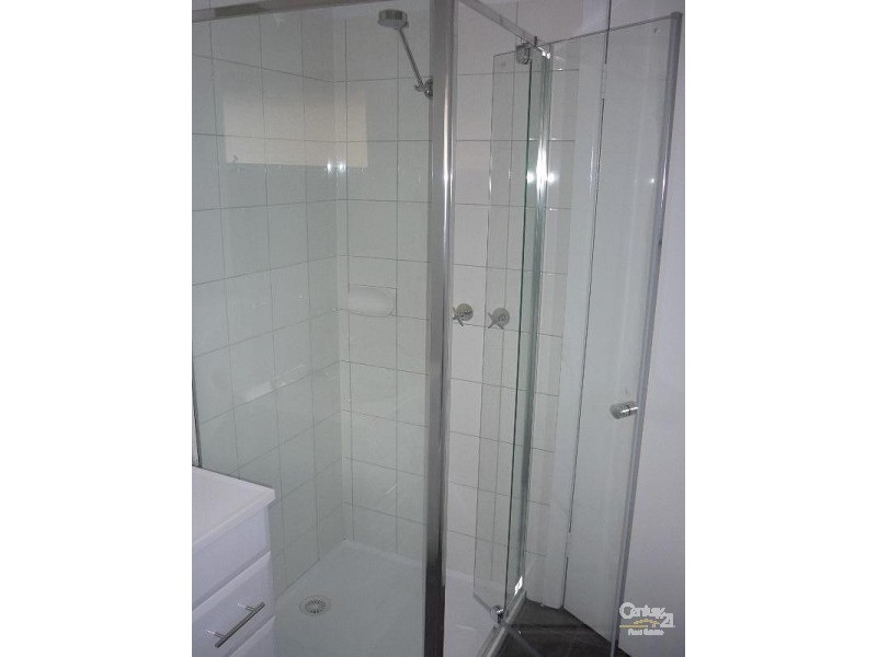 6/24 Parnell Street, Elsternwick VIC 3185