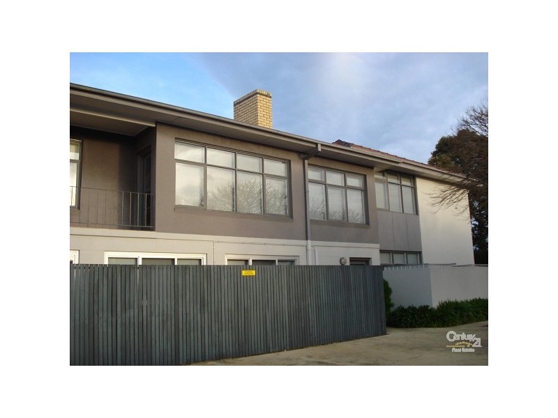 10/2-4 McArthur Street, Bentleigh VIC 3204