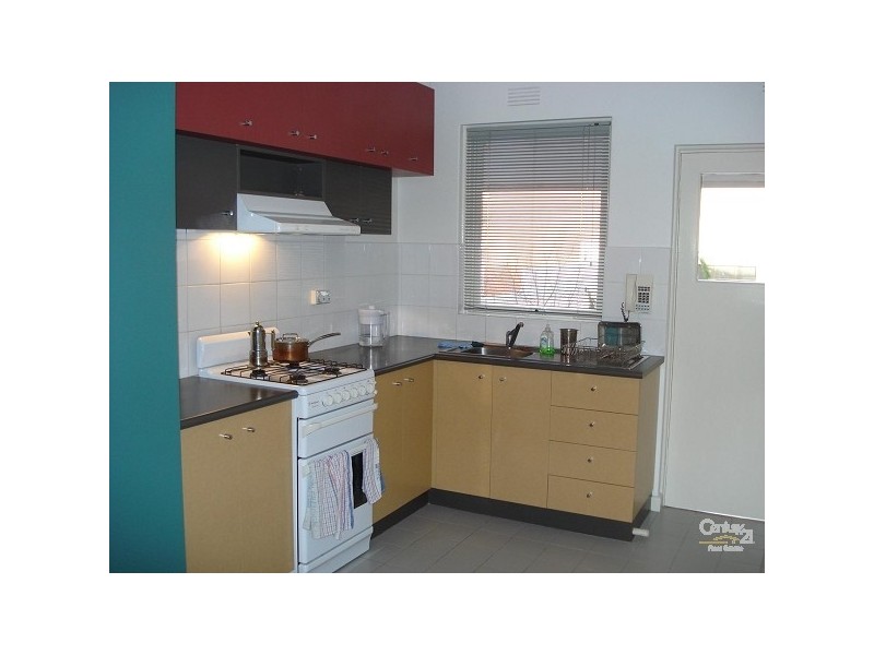 10/2-4 McArthur Street, Bentleigh VIC 3204