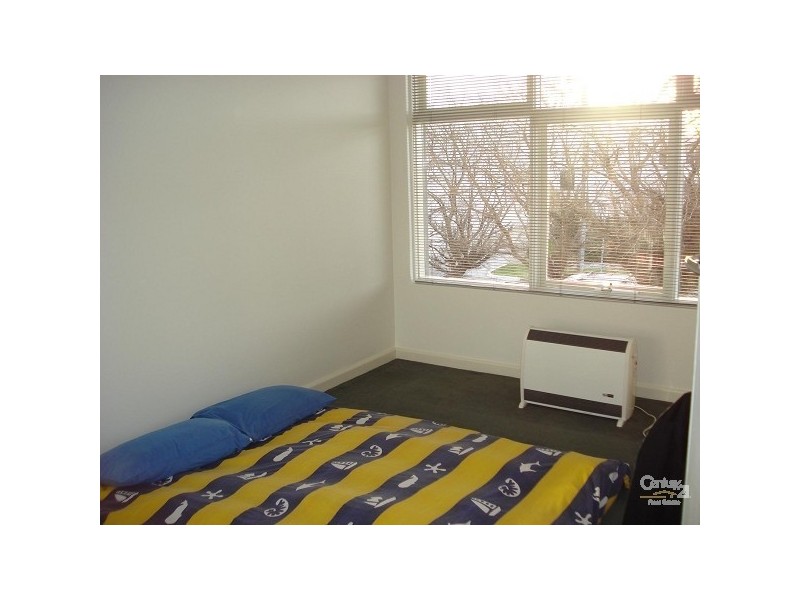 10/2-4 McArthur Street, Bentleigh VIC 3204