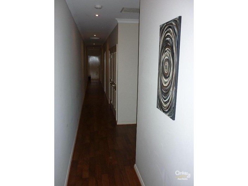 1/7 Clairmont Avenue, Bentleigh VIC 3204