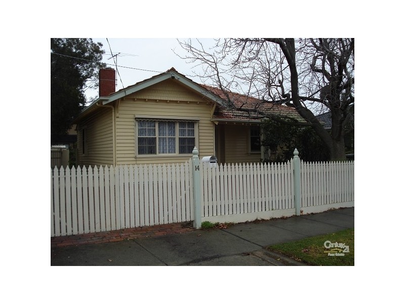 14 Hall Street, Mckinnon VIC 3204