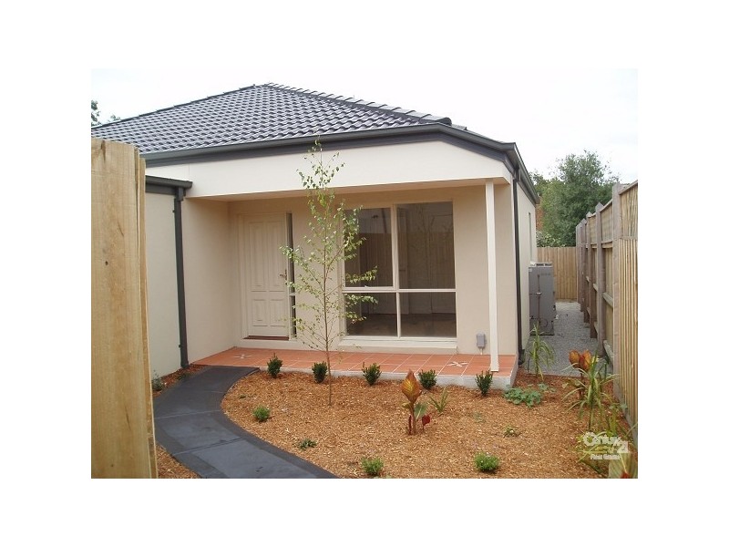 2/170 Wheatley Road, Ormond VIC 3204