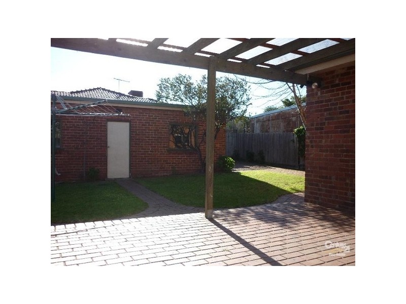 1 Paschal Street, Bentleigh VIC 3204