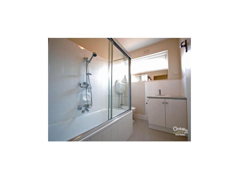 4/20 Anzac Street, Carnegie VIC 3163