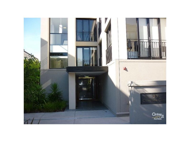 106/33 Cliveden Close, East Melbourne VIC 3002