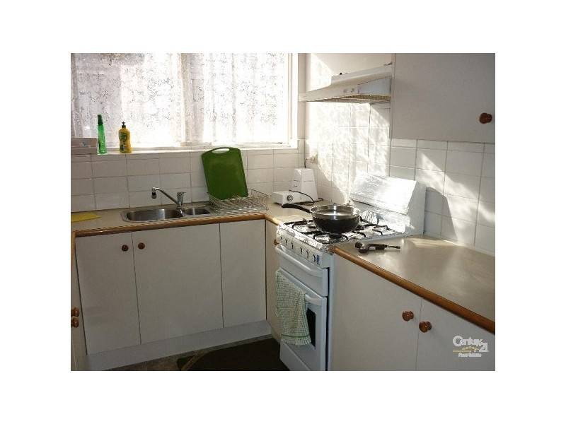 3/14 Kokaribb Road, Carnegie VIC 3163