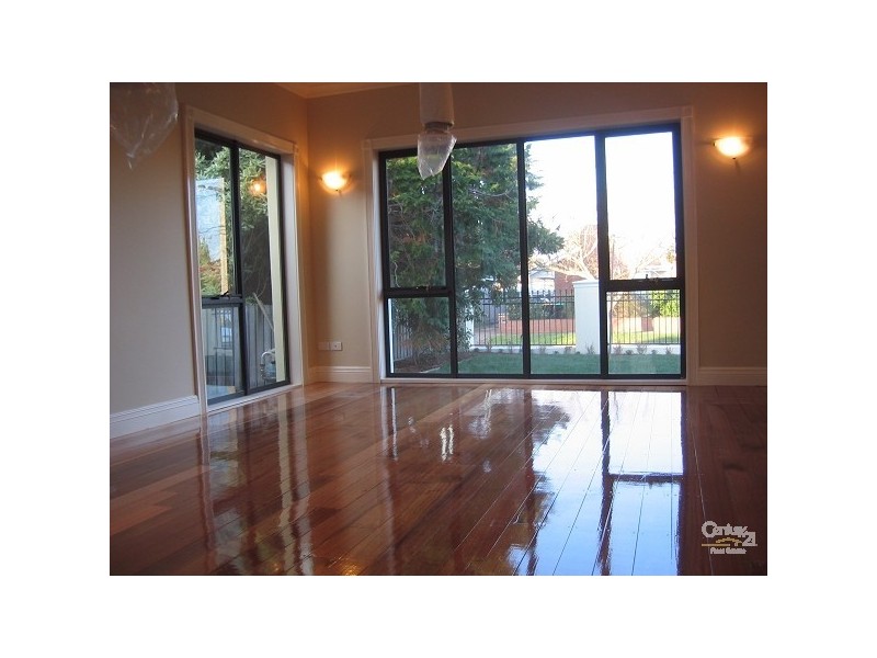 15 Tilley Street, Cheltenham VIC 3192