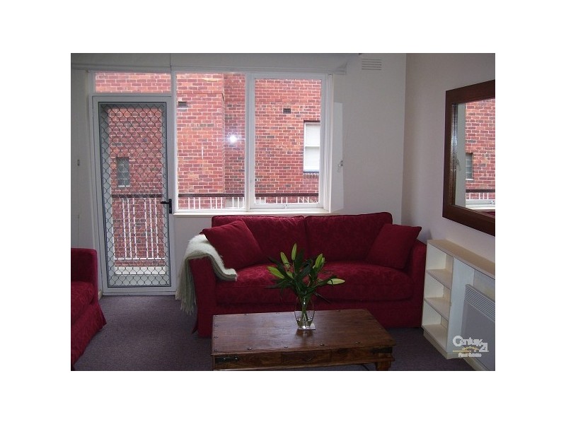 10/319 Inkerman Street, Balaclava VIC 3183