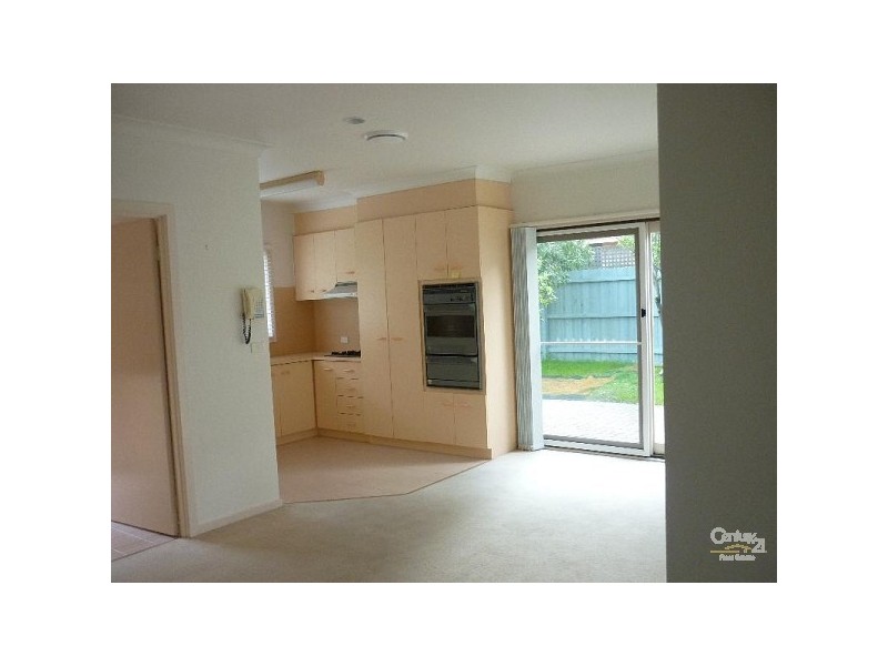 2/415 Bluff Road Hampton, Hampton VIC 3188