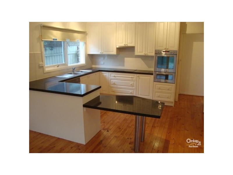 99 Orrong Road, Elsternwick VIC 3185