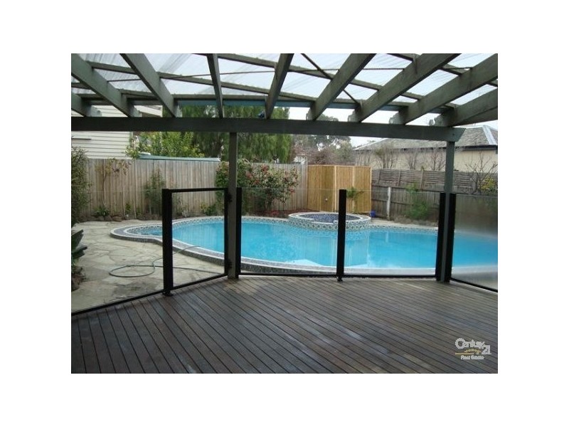 99 Orrong Road, Elsternwick VIC 3185