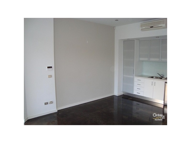 1/12 Matthews Road, Bentleigh East VIC 3165