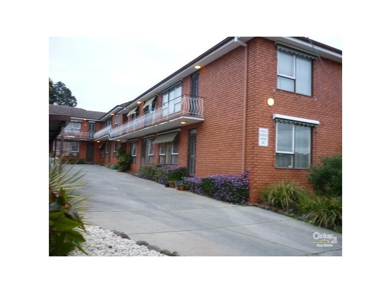 1/11 Shoobra Road, Elsternwick VIC 3185