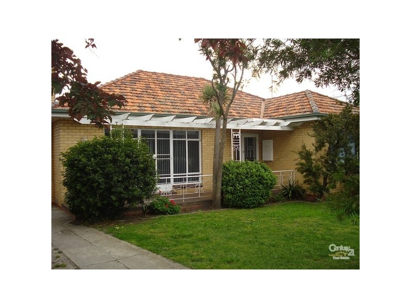 3 Sandra Grove, Bentleigh VIC 3204
