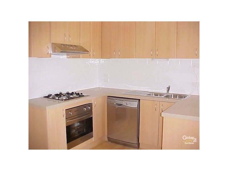 10/332 Centre Road, Bentleigh VIC 3204