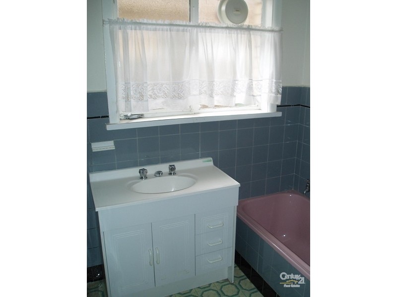 44 Catherine Road, Bentleigh East VIC 3165