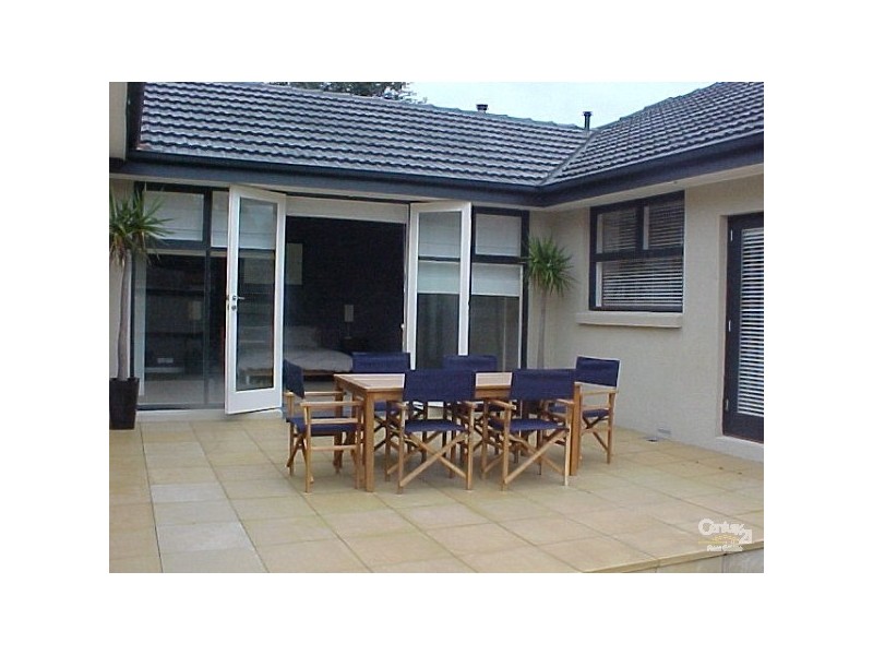 30 Riddle Street, Bentleigh VIC 3204
