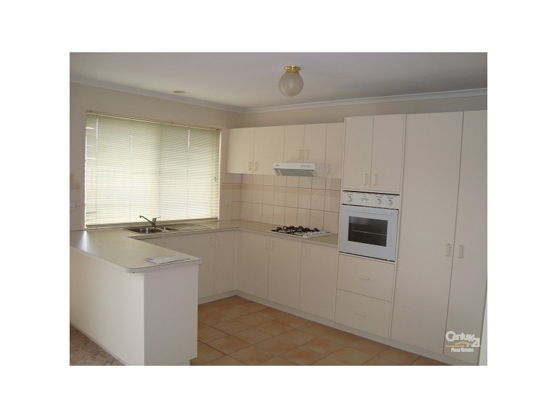 5/2 Cooma Street, Moorabbin VIC 3189