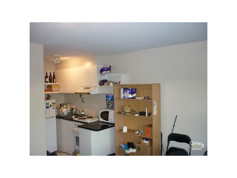 5/10 Walsh Street, Ormond VIC 3204