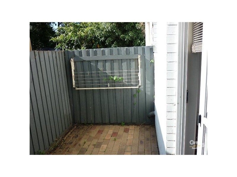 5/10 Walsh Street, Ormond VIC 3204