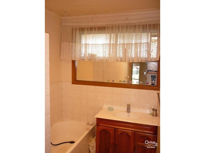 16 Columbia Street, Oakleigh South VIC 3167