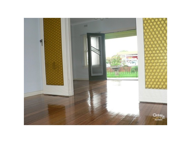 221 Warrigal Road, Cheltenham VIC 3192