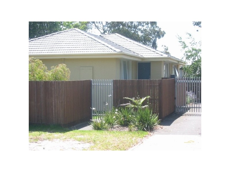 1/6-8 Olive Grove, Mentone VIC 3194