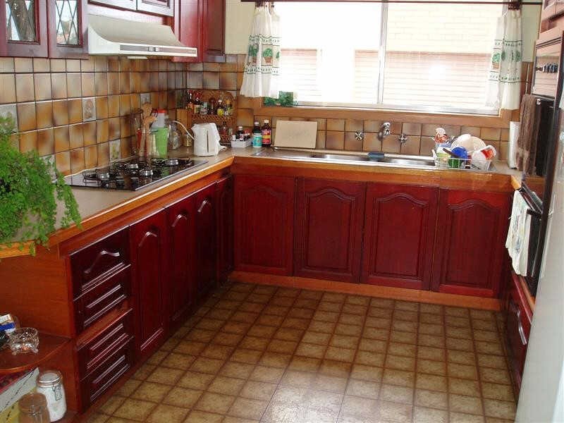 16  Columbia Street, Oakleigh South VIC 3167