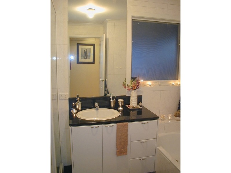 2/38  Jasper Road, Bentleigh VIC 3204